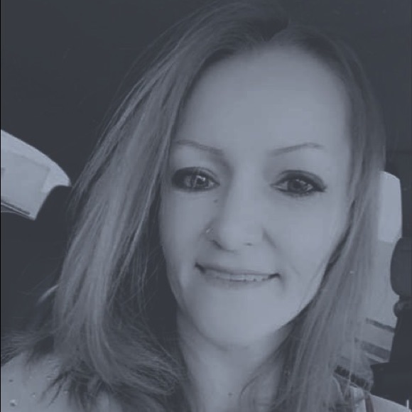 Meet your Posher, Brandy - Picture 1 of 1